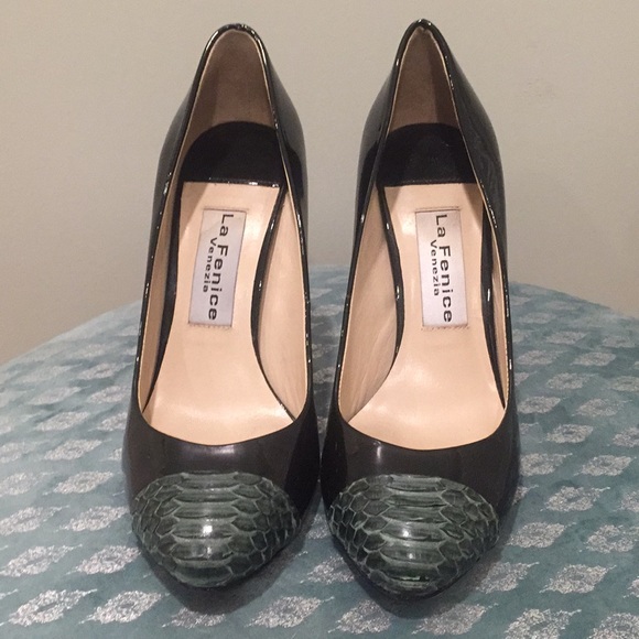 Beautiful La Fenice Leather Heels! Made in Italy! - Picture 2 of 5